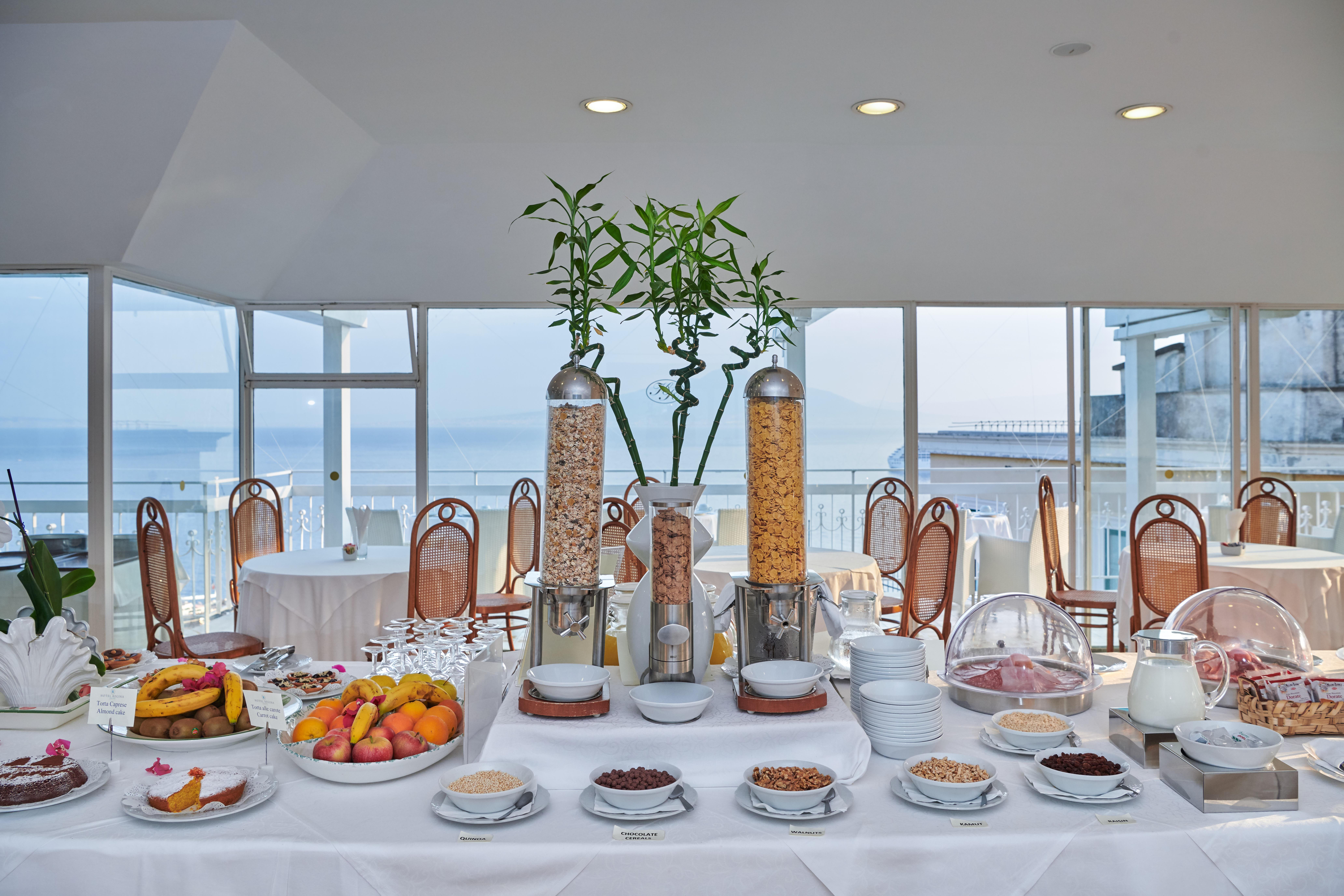 Boutique Hotel Regina Сорренто Экстерьер фото