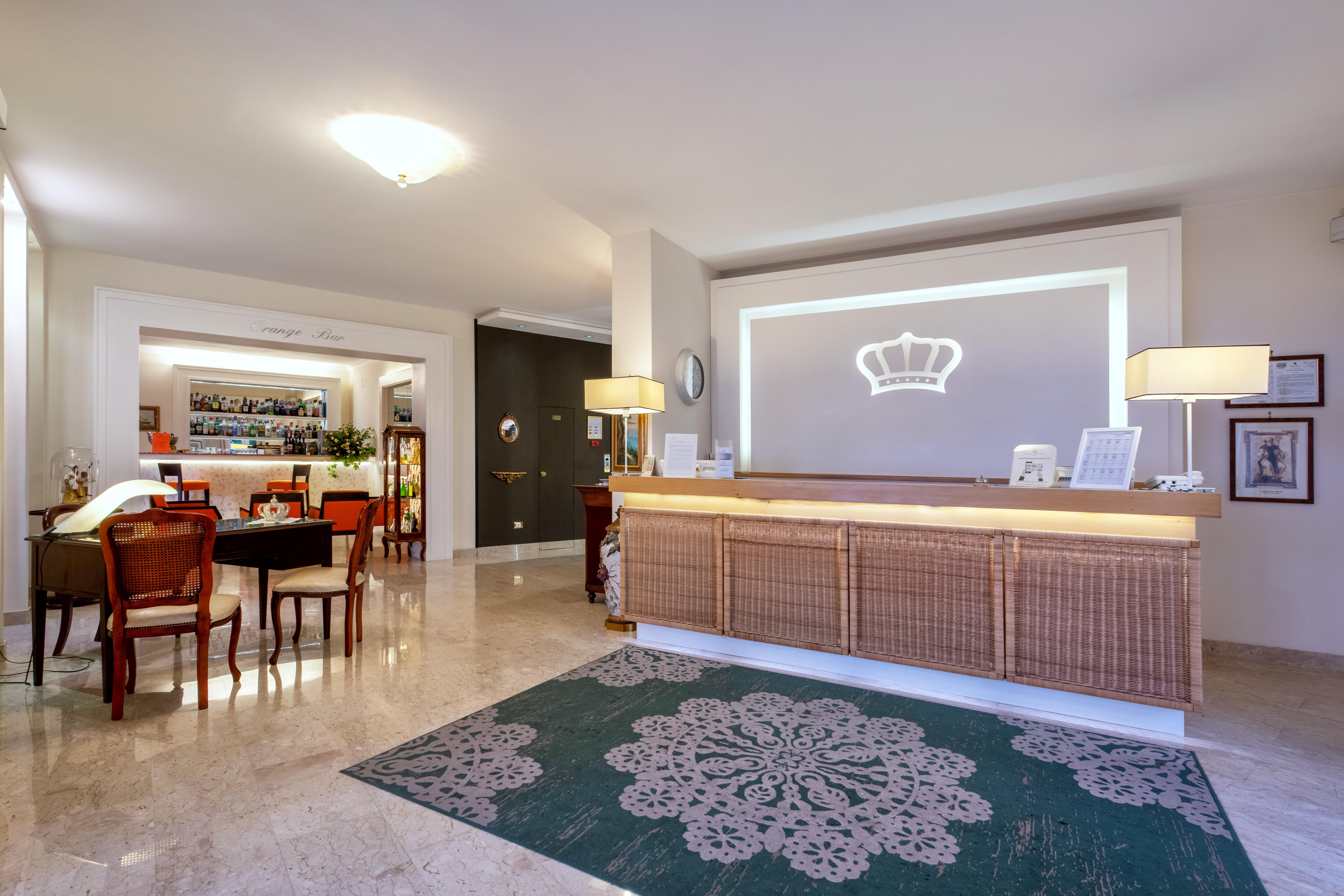 Boutique Hotel Regina Сорренто Экстерьер фото
