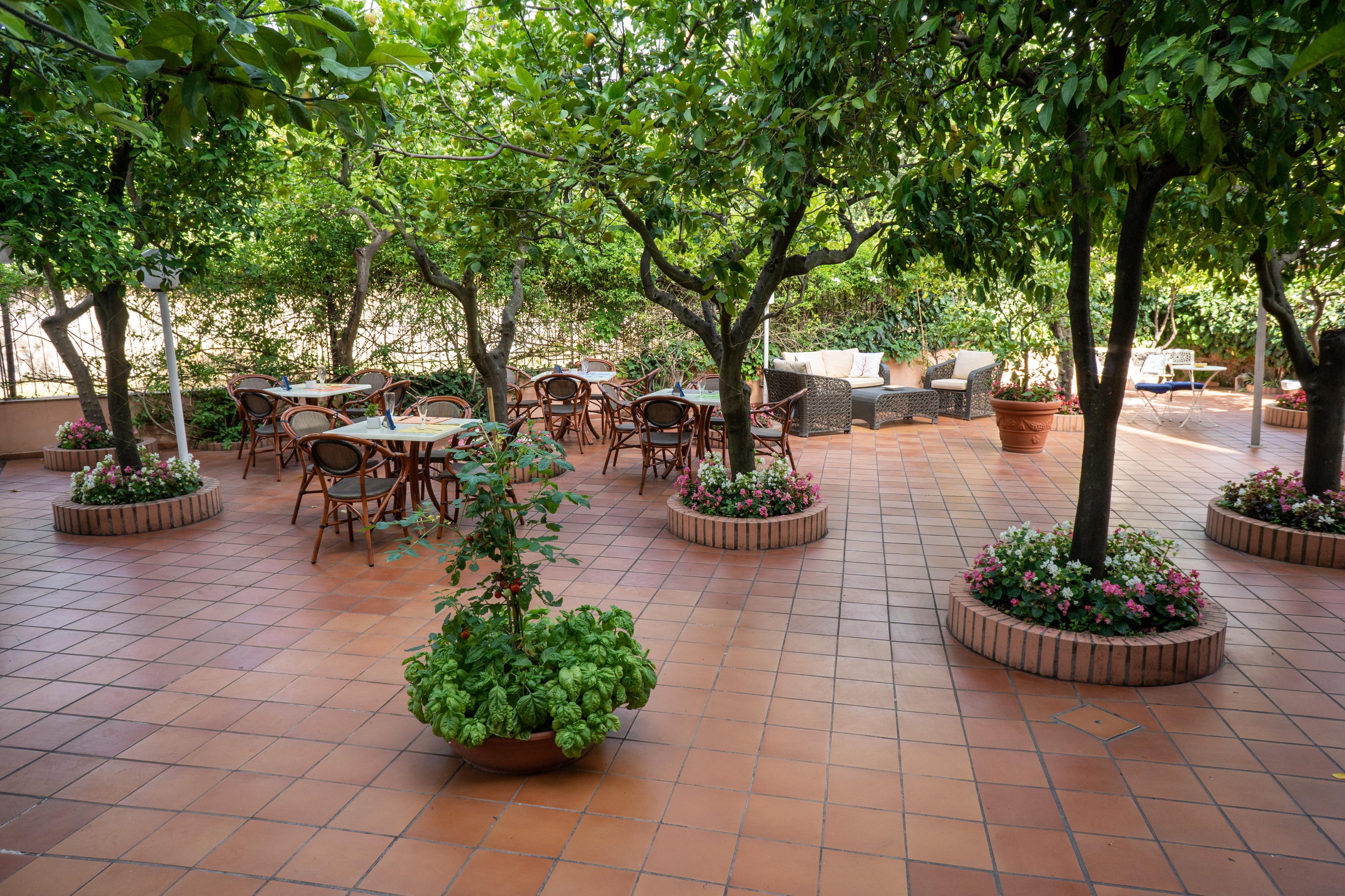 Boutique Hotel Regina Сорренто Экстерьер фото