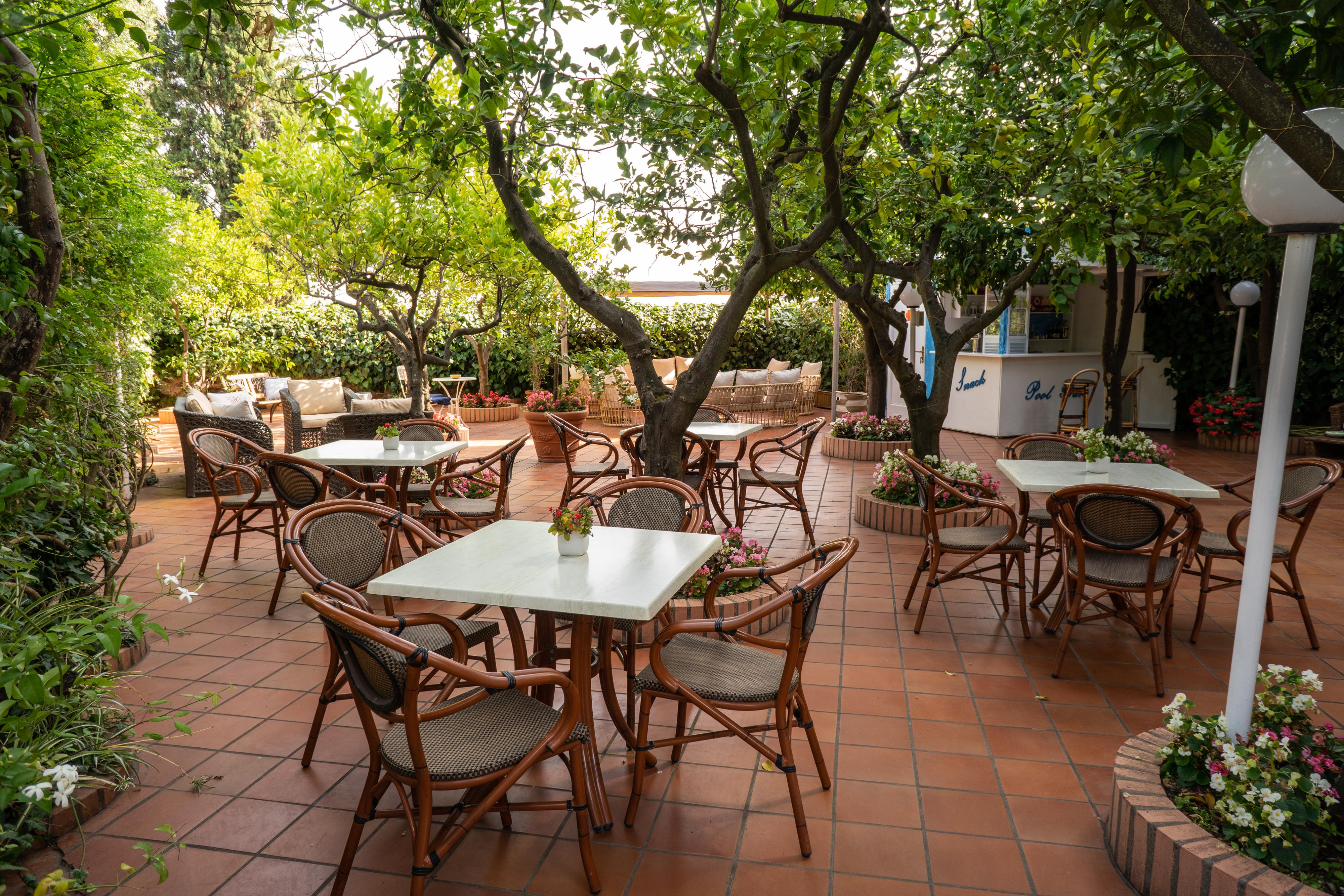 Boutique Hotel Regina Сорренто Экстерьер фото