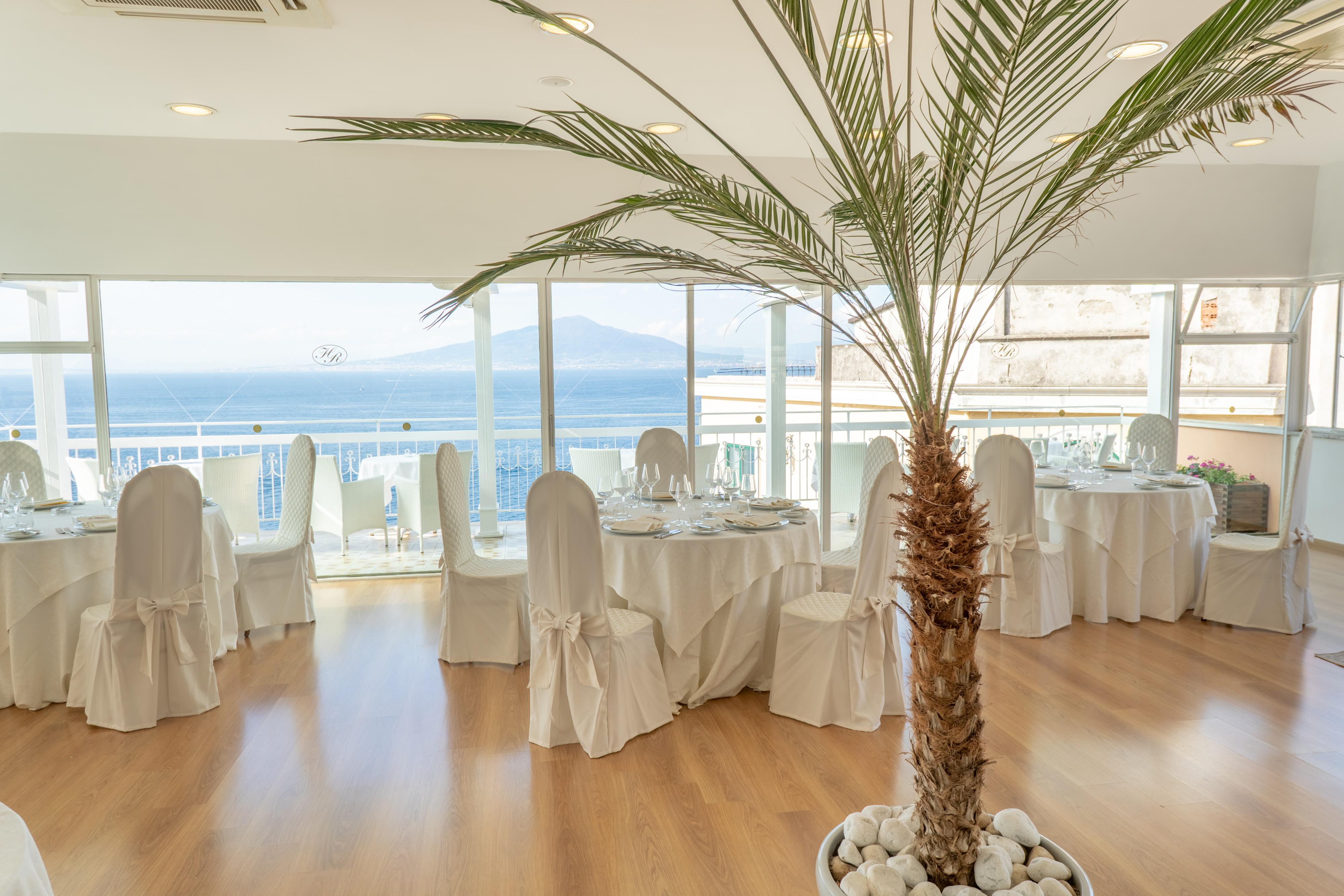 Boutique Hotel Regina Сорренто Экстерьер фото