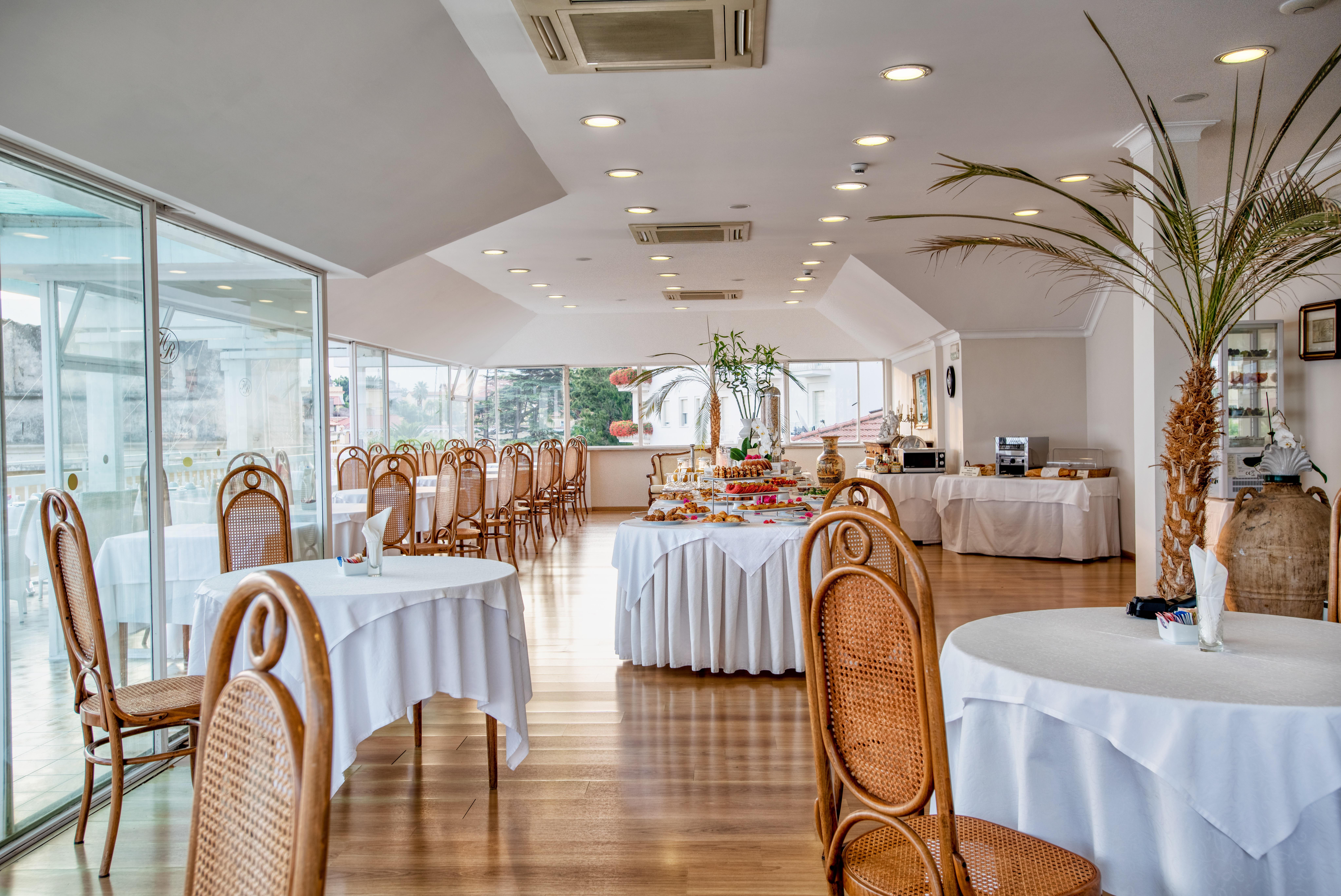 Boutique Hotel Regina Сорренто Экстерьер фото